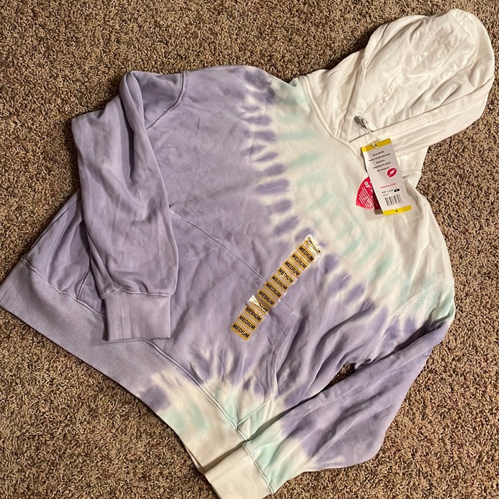 Wild fox ladies tie dye hoodie size medium new with tags